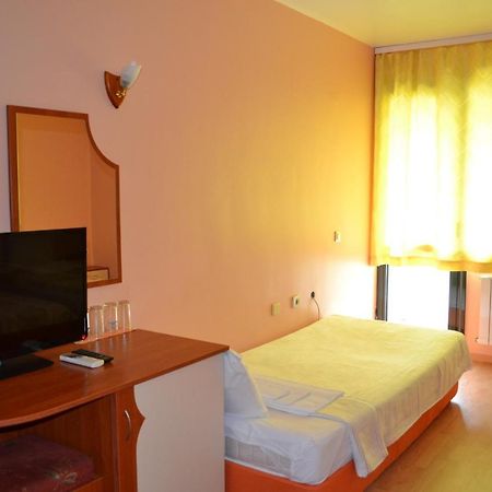Hotel Perla Gorna Oriahovița Exterior foto